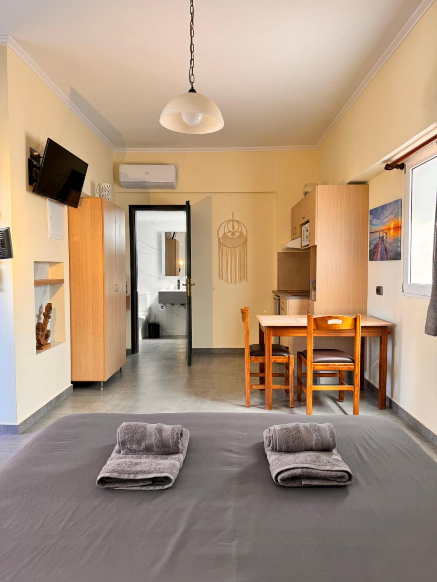 Callista Sea View Or Garden กิสเซมอส ภายนอก รูปภาพ